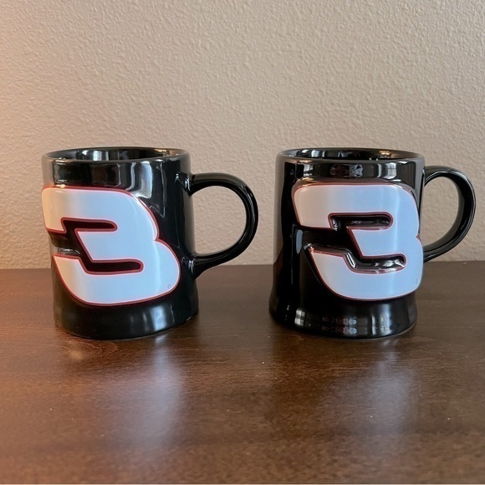 💙Dale Earnhardt bundle of two 3-D collectible mugs